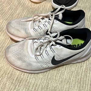 Women’s Nike running shoe